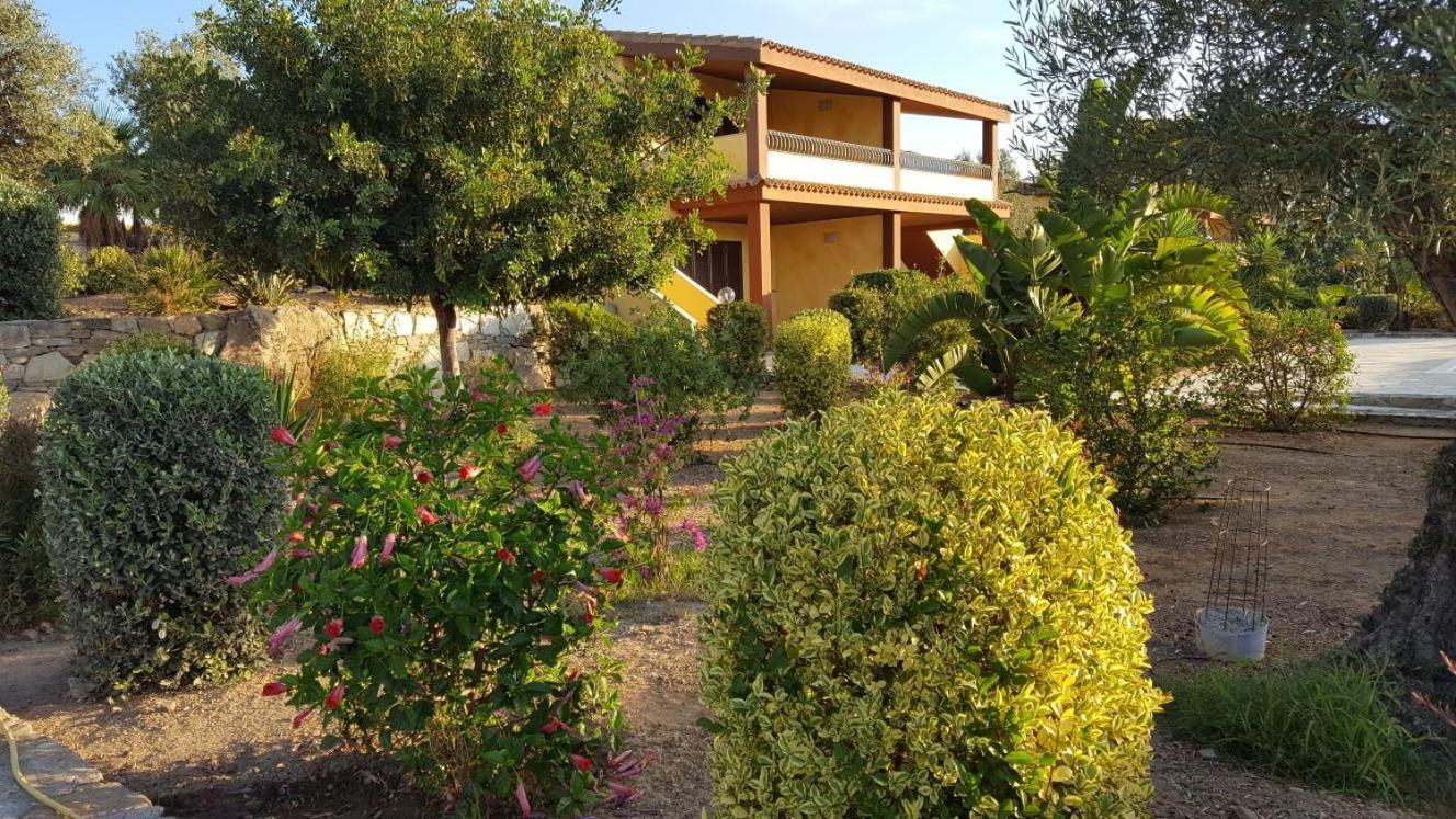 Appartamento In Splendido E Riservato Villaggio, Marina Di Tertenia Tertenìa Exterior foto